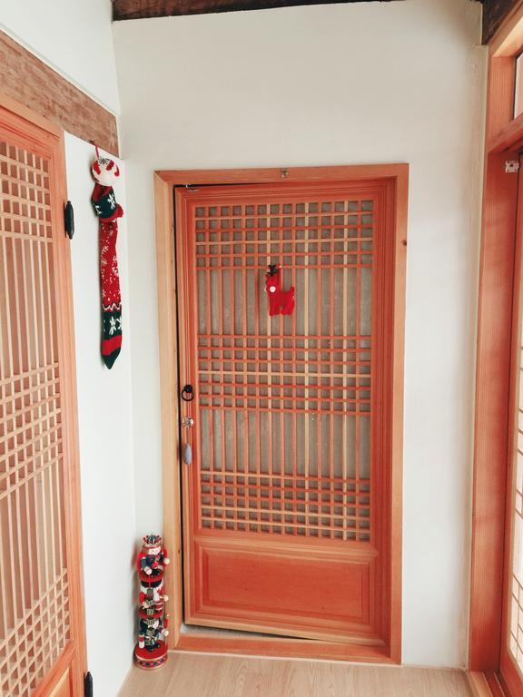 Jeonju Indigo Hanok Guesthouse Zewnętrze zdjęcie