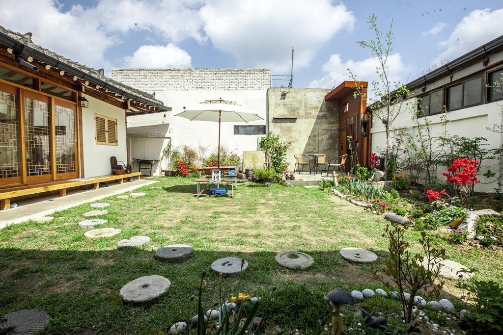 Jeonju Indigo Hanok Guesthouse Zewnętrze zdjęcie